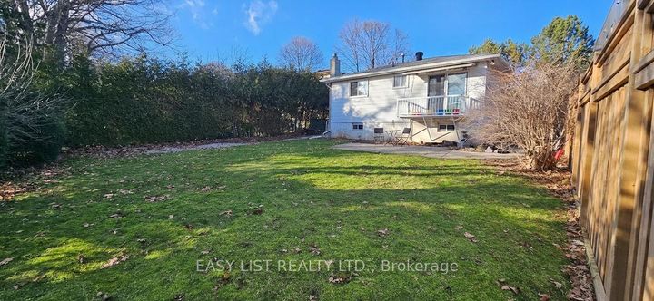 Photo 31 at 1320 Odessa Crescent, CP College Park, Oakville