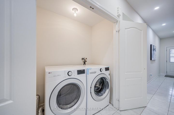 Photo 7 at 86 Donald Buttress Boulevard W, Cathedraltown, Markham