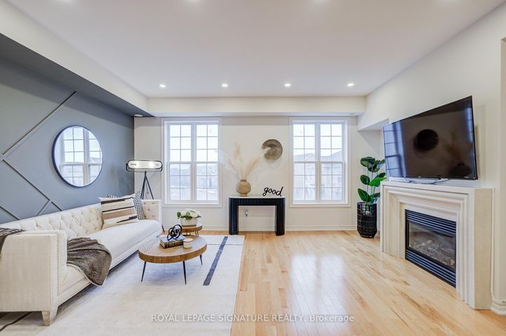 Photo 18 at 86 Donald Buttress Boulevard W, Cathedraltown, Markham