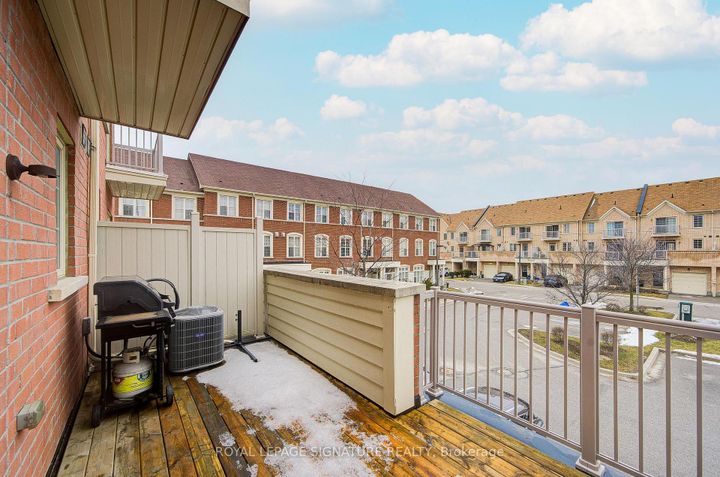 Photo 28 at 86 Donald Buttress Boulevard W, Cathedraltown, Markham