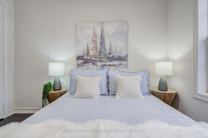 Photo 31 at 86 Donald Buttress Boulevard W, Cathedraltown, Markham