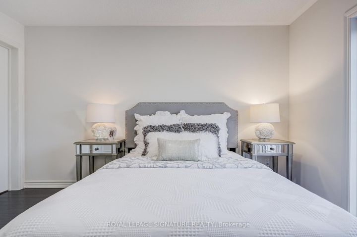 Photo 40 at 86 Donald Buttress Boulevard W, Cathedraltown, Markham