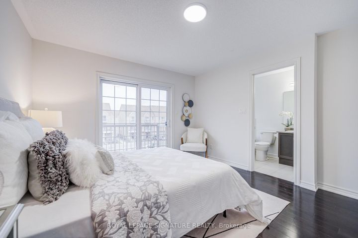 Photo 42 at 86 Donald Buttress Boulevard W, Cathedraltown, Markham