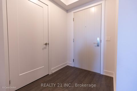 Photo 18 at 2413 - 2550 Simcoe Street N, Windfields, Oshawa