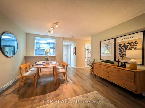 Photo 7 at 1704 - 7 Bishop Avenue, Newtonbrook East, Toronto