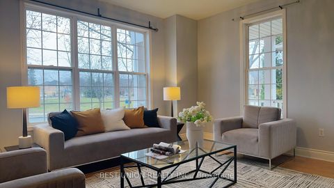 Photo 2 at 320 Country Glen Road, Cornell, Markham