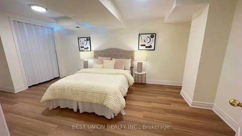 Photo 17 at 320 Country Glen Road, Cornell, Markham