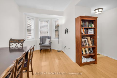 Photo 6 at Townhome 50 - 760 Lawrence Avenue W, Glen Park, Toronto