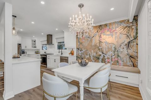 Photo 9 at 25 Fenelon Drive, Donalda, Toronto