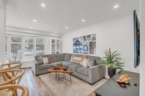 Photo 11 at 25 Fenelon Drive, Donalda, Toronto