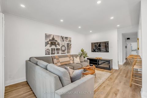 Photo 12 at 25 Fenelon Drive, Donalda, Toronto