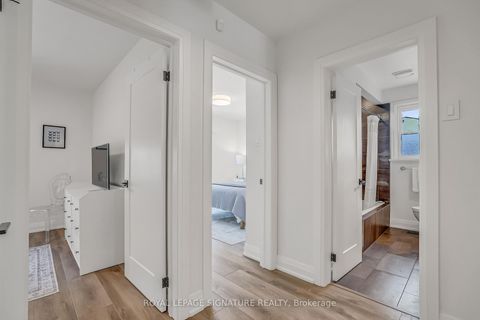 Photo 16 at 25 Fenelon Drive, Donalda, Toronto