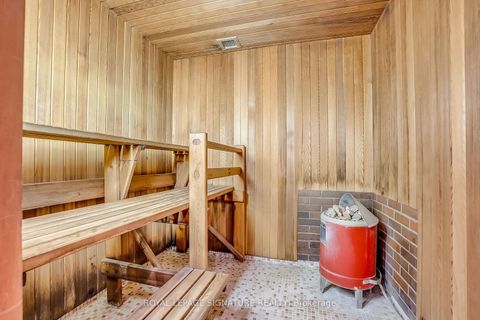 Photo 32 at 25 Fenelon Drive, Donalda, Toronto