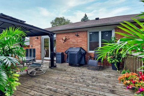 Photo 39 at 25 Fenelon Drive, Donalda, Toronto