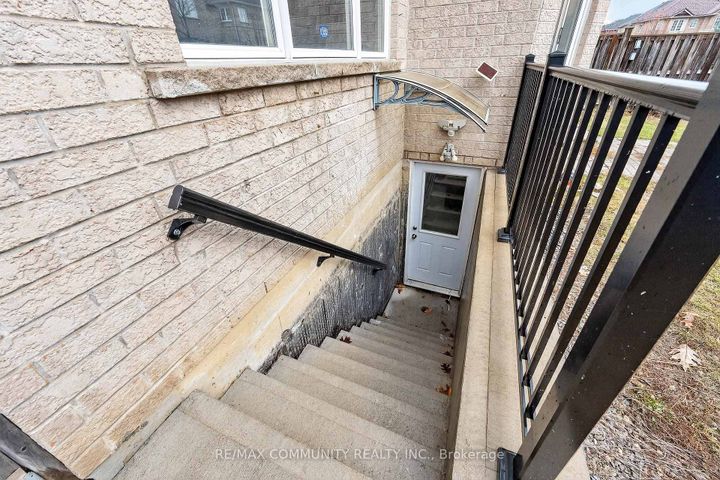 Photo 26 at 21 Berger Avenue, Box Grove, Markham