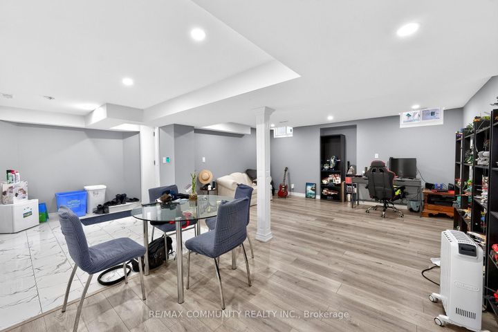 Photo 28 at 21 Berger Avenue, Box Grove, Markham