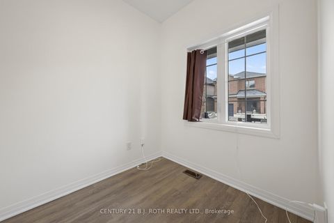 Photo 8 at 17 BEDFORD ESTATES Crescent, Bayshore, Barrie