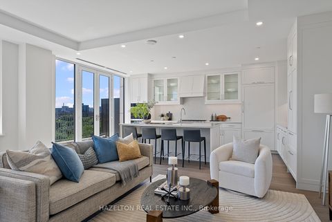 Photo 8 at 802 - 128 Hazelton Avenue, Annex, Toronto