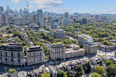 Photo 41 at 802 - 128 Hazelton Avenue, Annex, Toronto