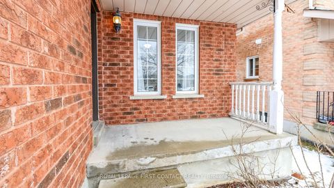 Photo 4 at 28 Violet Street, Holly, Barrie