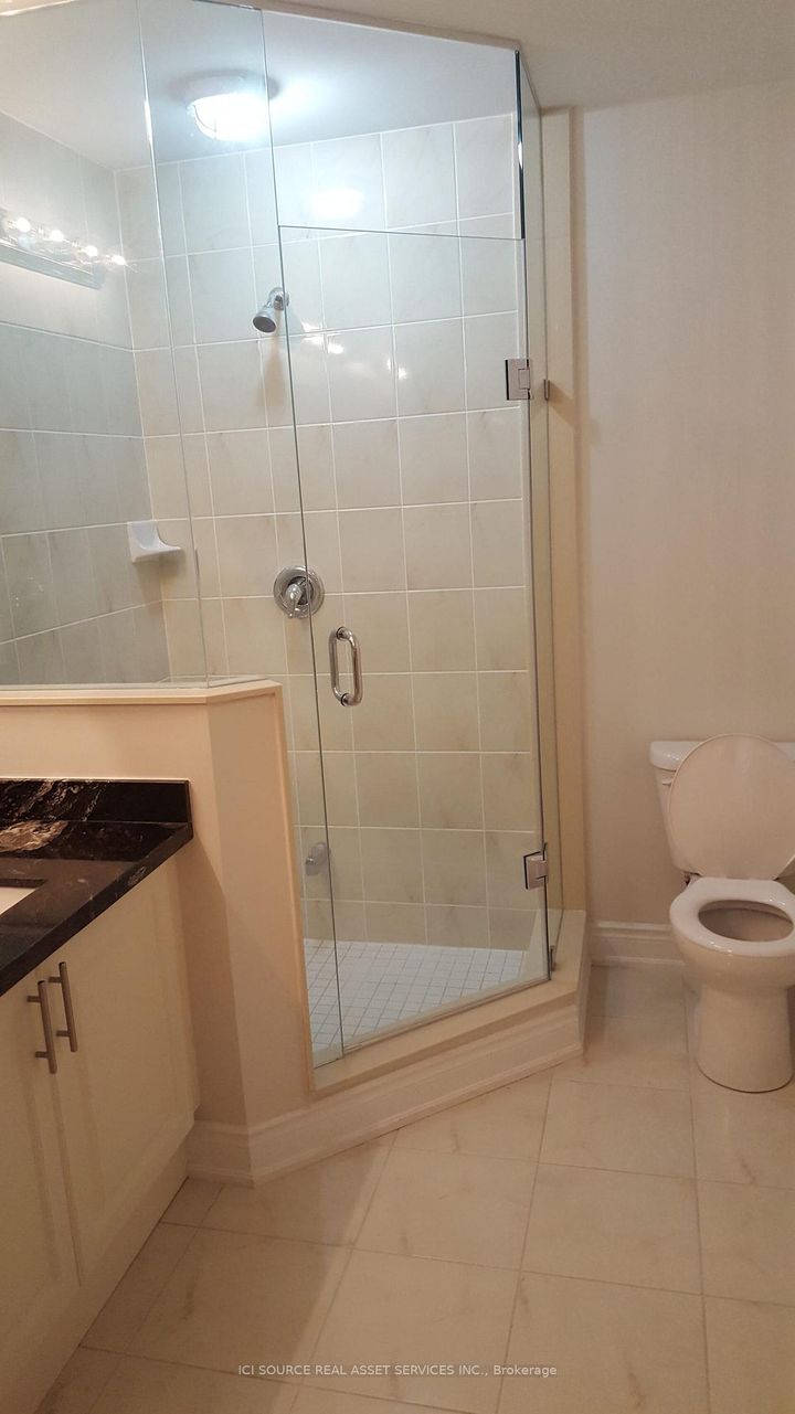 Photo 13 at 14 Boundary Creek Path, Bram West, Brampton