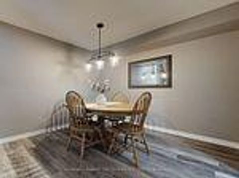 Photo 5 at 195 - 195 Milestone Crescent, Aurora Village, Aurora