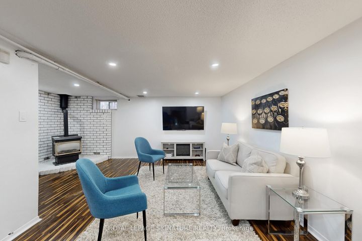 Photo 25 at 76 - 700 Harmony Road N, Pinecrest, Oshawa