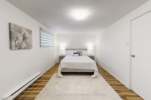 Photo 17 at 76 - 700 Harmony Road N, Pinecrest, Oshawa