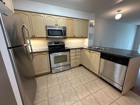 Photo 9 at 911 - 185 Oneida Crescent, Langstaff, Richmond Hill