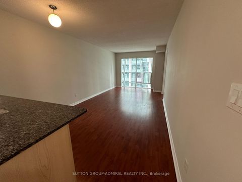 Photo 14 at 911 - 185 Oneida Crescent, Langstaff, Richmond Hill