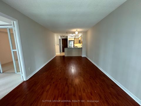 Photo 15 at 911 - 185 Oneida Crescent, Langstaff, Richmond Hill