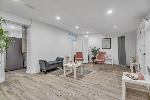 Photo 28 at 373 firglen Ridge, Islington Woods, Vaughan