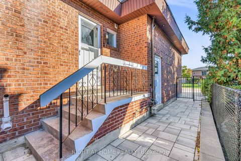 Photo 34 at 373 firglen Ridge, Islington Woods, Vaughan