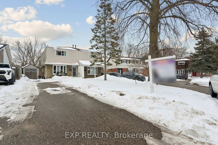 Photo 1 at 243 Coventry Court, Eastdale, Oshawa