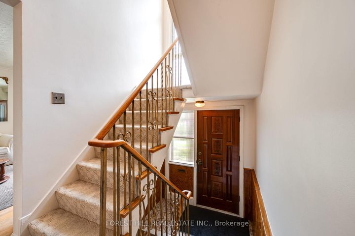 Photo 8 at 73 Talent Crescent, Humbermede, Toronto