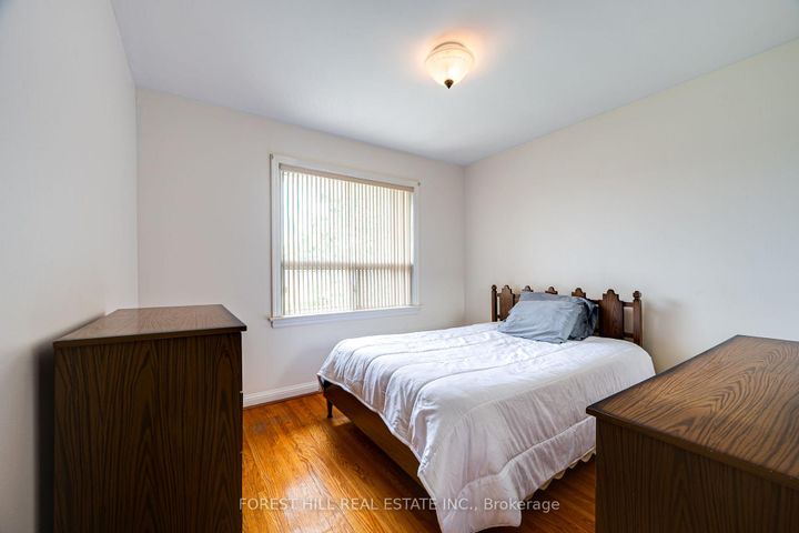 Photo 9 at 73 Talent Crescent, Humbermede, Toronto