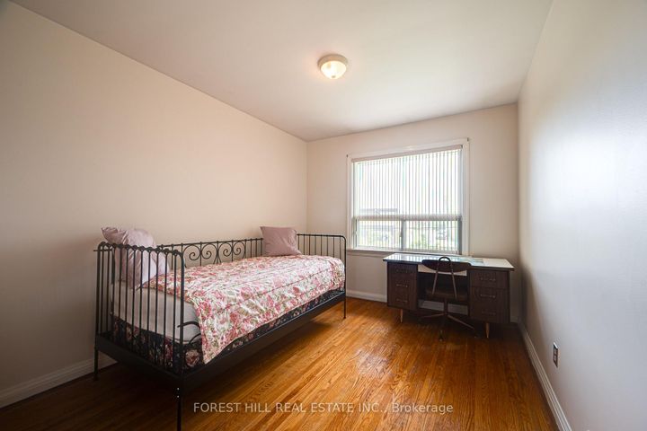Photo 11 at 73 Talent Crescent, Humbermede, Toronto