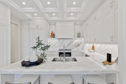 Photo 8 at 404 - 128 Hazelton Avenue, Annex, Toronto