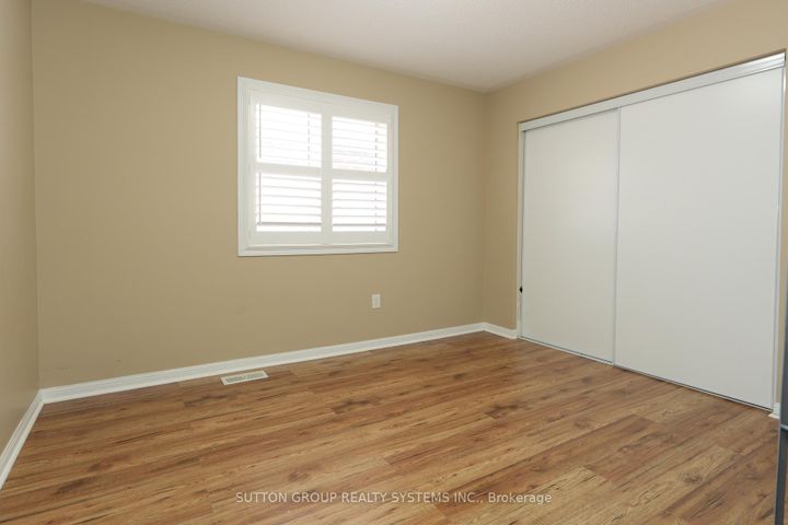 Photo 24 at 35 Bleasdale Avenue, Northwest Brampton, Brampton