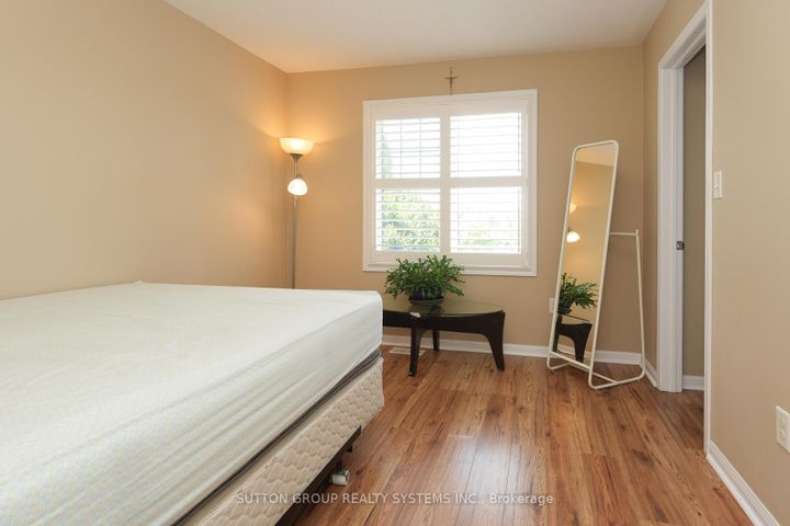 Photo 25 at 35 Bleasdale Avenue, Northwest Brampton, Brampton