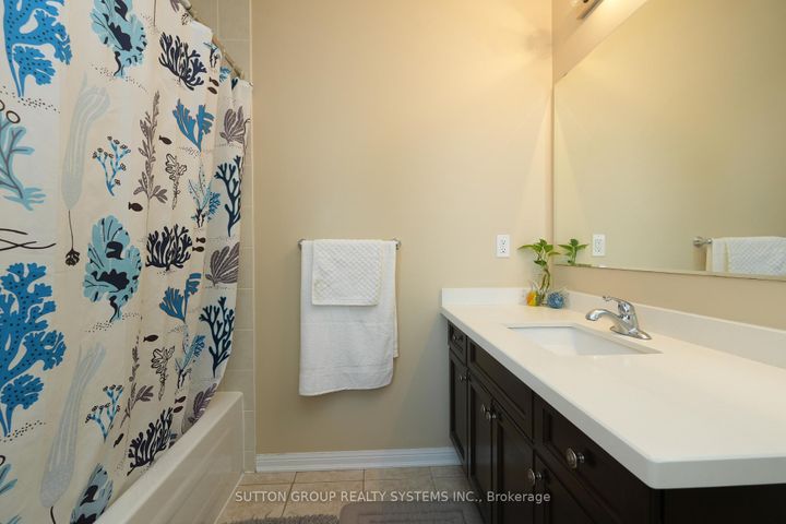 Photo 27 at 35 Bleasdale Avenue, Northwest Brampton, Brampton