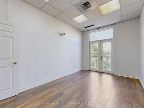 Photo 18 at 21L - 951 Wilson Avenue, CFB, Toronto