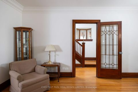 Photo 4 at 25 Maxwell Avenue, Eglinton, Toronto