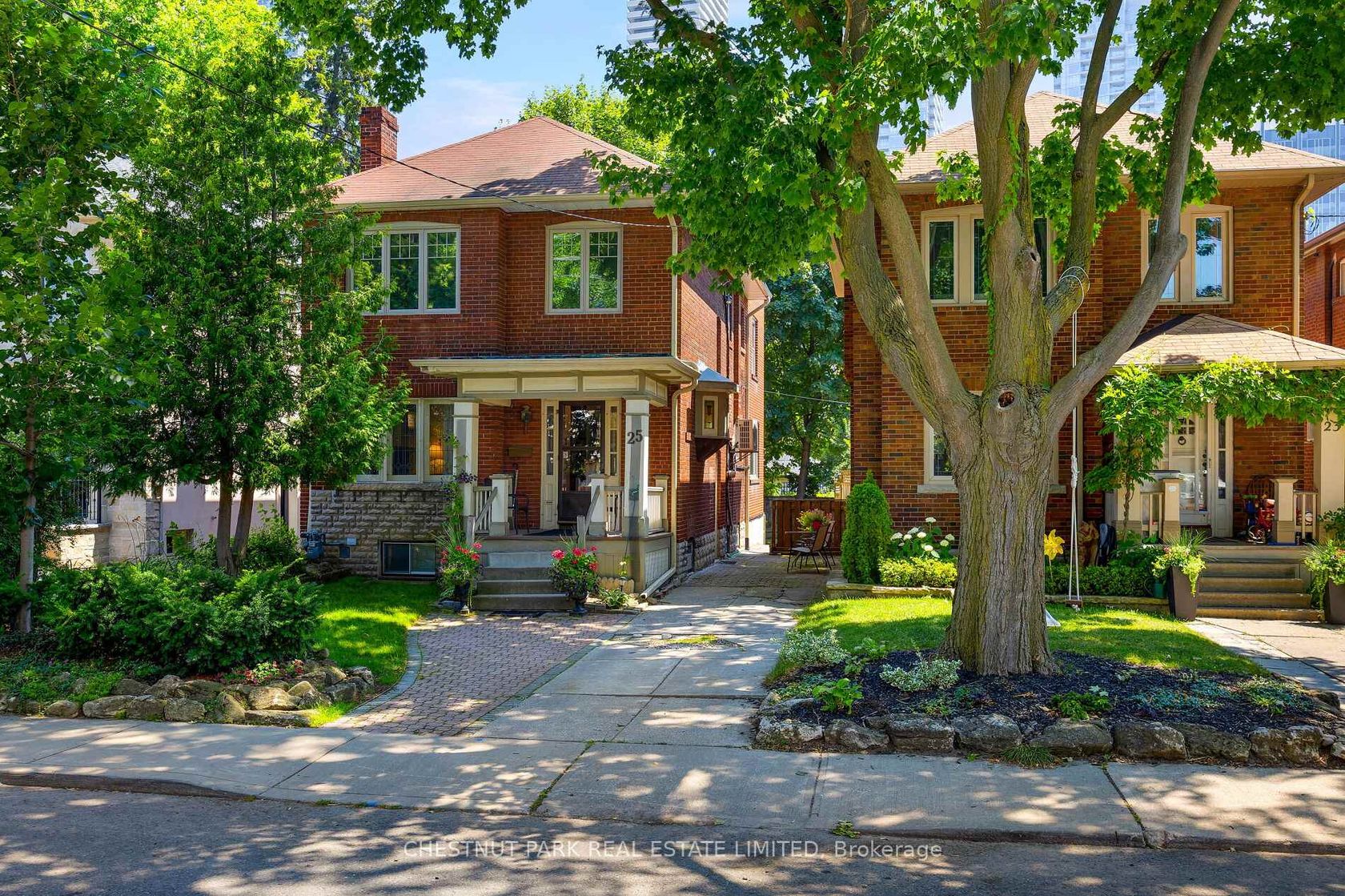 25 Maxwell Avenue, Eglinton, Toronto 