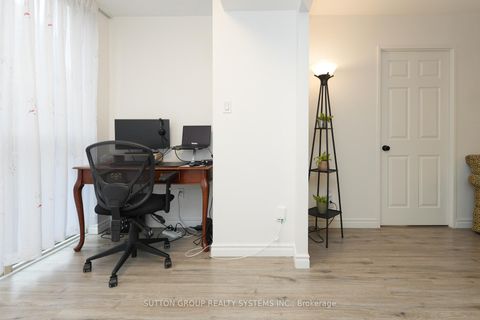 Photo 12 at 512 - 285 Enfield Place, City Centre, Mississauga