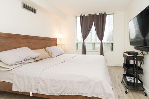 Photo 14 at 512 - 285 Enfield Place, City Centre, Mississauga