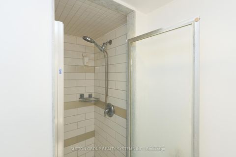 Photo 21 at 512 - 285 Enfield Place, City Centre, Mississauga