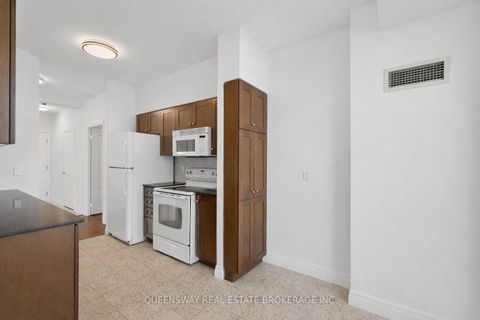 Photo 7 at 808 - 2119 Lake Shore Boulevard W, Mimico, Toronto