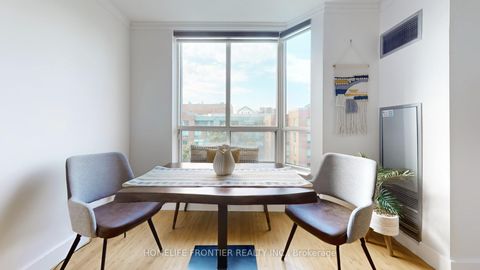 Photo 3 at 806 - 284 Bloor Street, Annex, Toronto