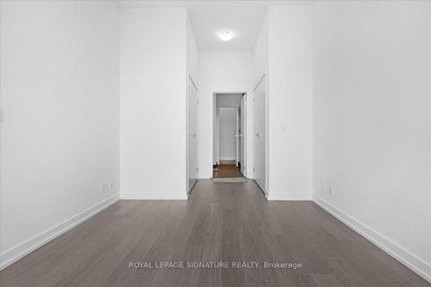 Photo 8 at 3314 - 98 Lillian Street, Mount Pleasant West, Toronto